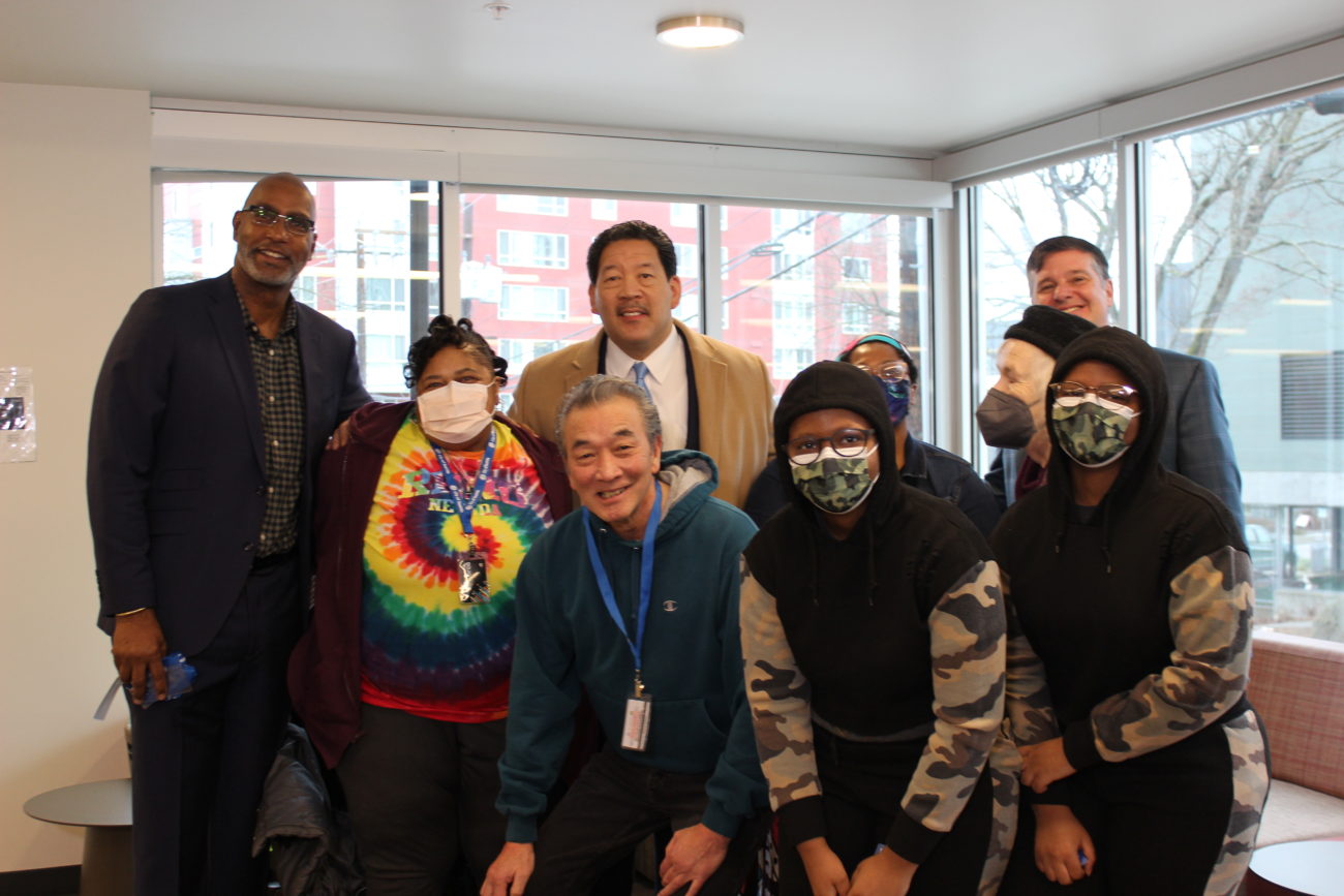 City of Seattle distributing free ORCA Cards to more than 10,000 Seattle Housing Authority